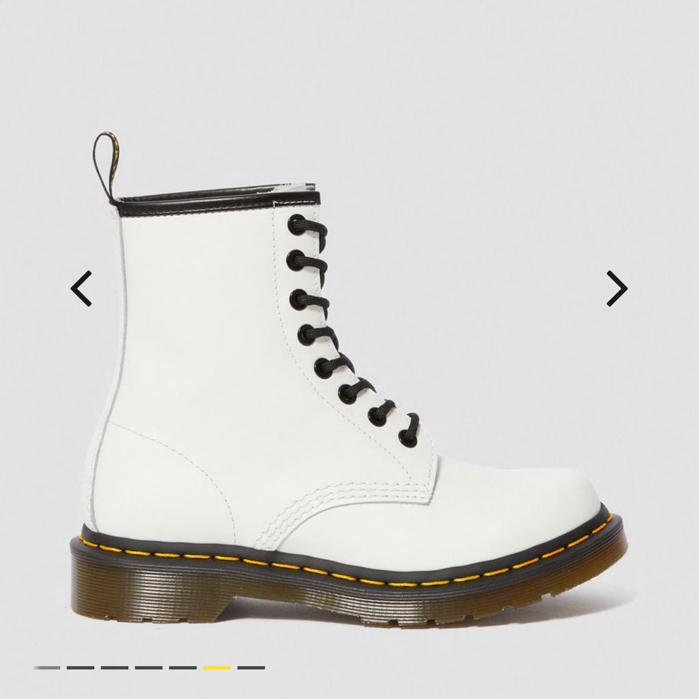 Dr. Martens 1460 Women’s Smooth Leather Lace Up Boots - Picture 3 of 13
